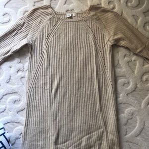 Gap maternity tunic sweater size MEDIUM